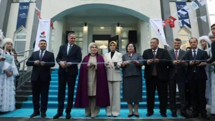 Emine Erdoğan, Bilim Bişkek İnovasyon Merkezi'nin açılışını yaptı