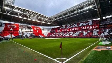 Galatasaray tribünlerinde Atatürk koreografisi!