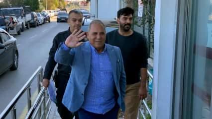 Pişkinliğin böylesi: Dolandırıcılık şüphesi ile adliyeye götürülürken el salladı