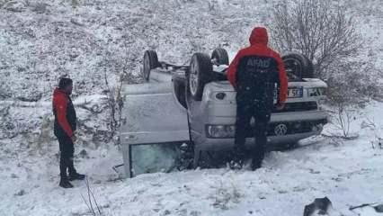 Ardahan'da kar ve sis kazaya neden oldu: 8 yaralı