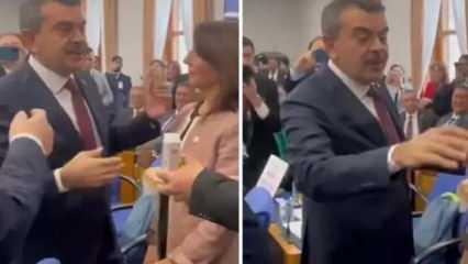 Bakan Tekin'den olay yanıt! CHP'liler neye uğradığını şaşırdı
