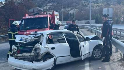 Burdur'da zincirleme kaza: 2 kişi yaralandı