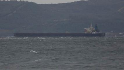 Çanakkale Boğazı tek yönlü olarak trafiğe açıldı