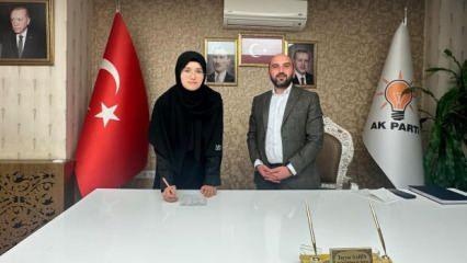 Yeniden Refah Partisi'nin kadın kolları ve gençlik kolları başkanı AK Parti'ye geçti
