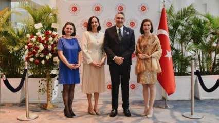 Ekvador'da T&uuml;rk Fahri Başkonsolosluğu a&ccedil;ıldı
