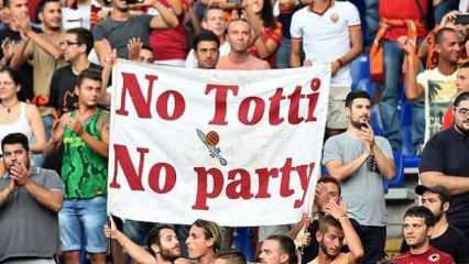 Herkes gider, onlar kalır! İşte takımlarıyla özdeşleşen futbol efsaneleri