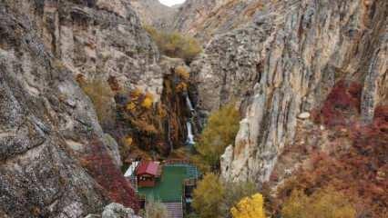 İnanç ve doğa turizminin gözde noktası Darende'de sonbahar büyüsü