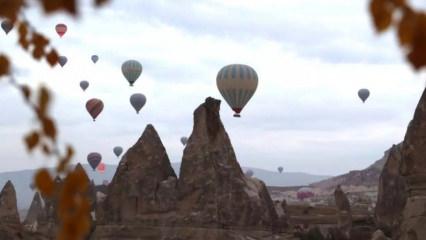 Kapadokya’da sarı ve kahverenginin muhteşem uyumu