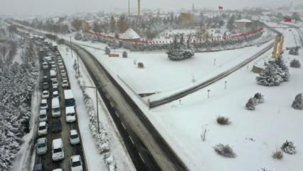 Nevşehir-Aksaray kara yolu ulaşıma kapandı