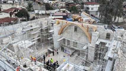 Konya, Habib-i Neccar Camisi'ni yeniden inşa ediyor