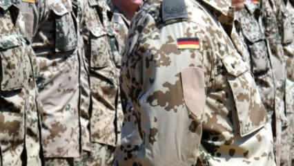 Almanya'da aşırı sağcı 62 asker ordudan  ihra&ccedil; edildi!