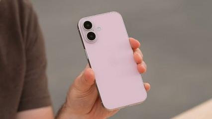 Apple, sevilen iPhone modelin üretimi için tarih verdi!