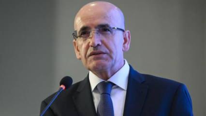 Bakan Şimşek: Yapay zeka teknolojilerine önemli yatırımlar yapıyoruz!