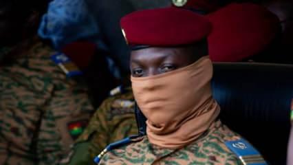 Burkina Faso'da sürpriz karar! Hükümet görevden alındı