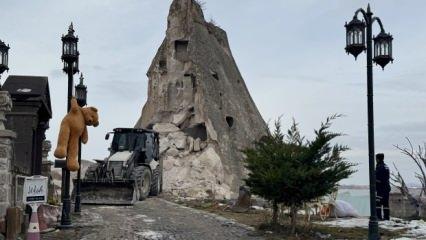 Kapadokya'da korku dolu anlar: Peribacası çöktü!