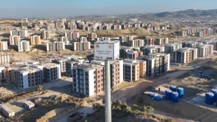 Antakya'da 10 bin 335 konutun inşası sürüyor