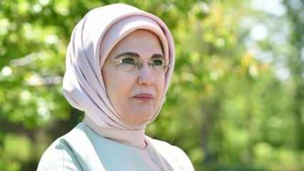 Emine Erdoğan: 2025’in büyük dönüşümün başlangıcı olmasını ümit ediyorum