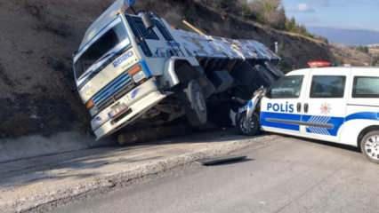 Kaza içinde kaza! Tomruk yüklü kamyon kaydı: Çok sayıda yaralı