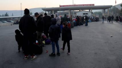 Suriyeliler ülkelerine dönüyor! Sınır kapısında büyük yoğunluk