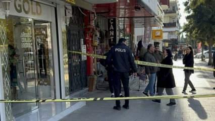 Kuyumcu dükkanına kalaşnikoflu saldırı! Altınları alıp kaçtılar