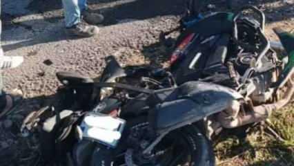 Öğrenci servis minibüsü ile çarpışan motosikletin sürücüsü öldü