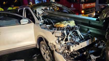 Beylikdüzü'nde korkunç kaza: Bariyere ok gibi saplandı! Ölü ve yaralılar var