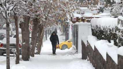 İstanbul'a kar geliyor! AKOM'dan İstanbullulara uyarı: O saatlerde...