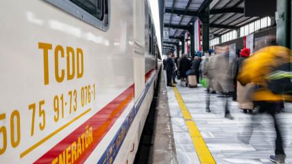 Turistik Doğu Ekspresi yeni sezonun ilk seferine çıktı