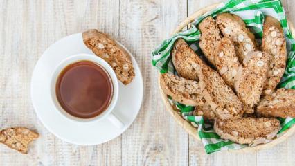 Kahve yanına &ccedil;ok yakışan: Fındıklı biscotti tarifi