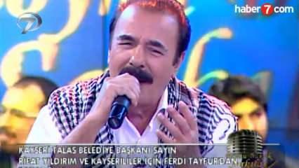 ''Emmoğlu yetim kaldı'': Ferdi Tayfur'dan bir zamanlara damga vuran ''Emmoğlu'' yorumu 