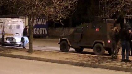 Gece saatlerinde hareketli saatler! Ş&uuml;pheli ara&ccedil;tan patlayıcı &ccedil;ıktı