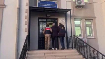 Hırsız, otomobilin camındaki yazı sayesinde yakalandı