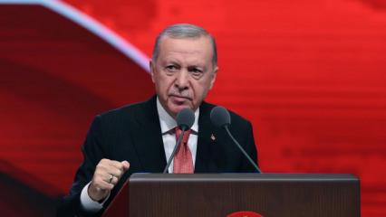 Son Dakika... Erdoğan'dan Mehmet&ccedil;ik'e yeni yıl mesajı: Ter&ouml;re m&uuml;saade etmeyeceğiz