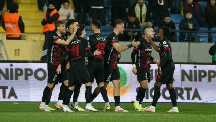 S&uuml;per Lig ekibi Gen&ccedil;lerbirliği kongrelere doymuyor! Kul&uuml;p se&ccedil;imli genel kurul yapacak