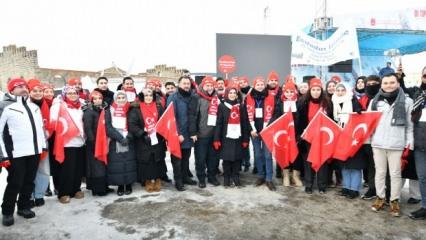 Yurt dışında yaşayan gençler ecdadının izinde!