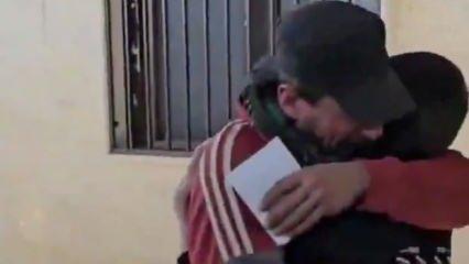İdlib’de duygulandıran buluşma! Öldüğünü düşündüğü oğlunu 4 yıl sonra buldu