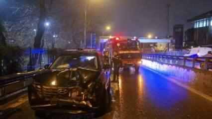 Dur ihtarına uymayıp kaçan, sahte çakar ve polis kimlikli şahıs ortalığı birbirine kattı!