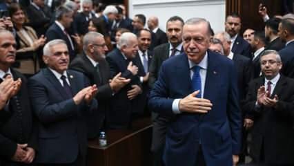 Erdoğan'dan CHP'ye kırmızı kart göndermesi: Bu orijinal fikir karşısında dumura uğradık