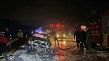 Nevşehir'de faciadan dönüldü: Motosiklet ile otomobilin alev aldı! 