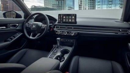 Honda'nın yenilenen Civic modeli resmen satışta! İşte merakla beklenen fiyatı