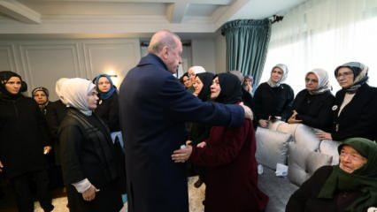 Faciada aynı aileden 14 kişi can vermişti, Erdoğan yalnız bırakmadı! Gözyaşlarını tutamadı