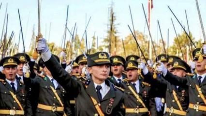 Anıtkabir'e giden ihraç edilmiş Teğmenlere tepki! "CHP Genel Merkezi'ne gitseydiniz"