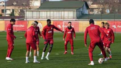 Galatasaray'da Ajax mesaisi sürüyor
