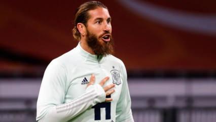 Sergio Ramos'tan b&uuml;y&uuml;k s&uuml;rpriz! Meksika takımına gidiyor