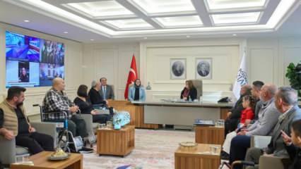Başkan Şahin ile buluşan Sarı&rsquo;nın ilk adımları duygu dolu anlar yaşattı