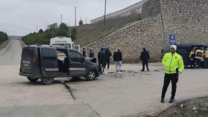 Bursa'da feci kaza: 3'ü çocuk 6 kişi yaralandı!