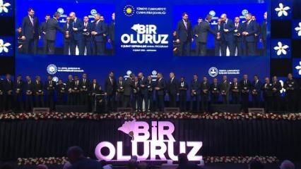 Cumhurbaşkanı Erdoğan'dan dört büyüklere plaket