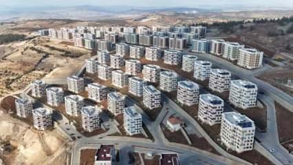 Deprem bölgesindeki konut ve iş yerleri hak sahiplerine teslim edilecek