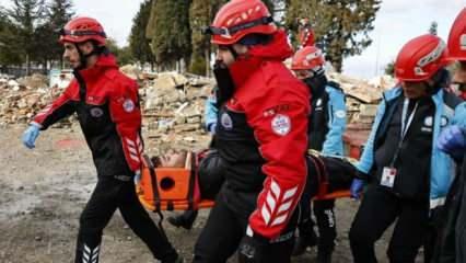 Esenler'de gerçeğini aratmayan deprem tatbikatı gerçekleştirildi