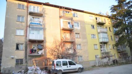 Konya'da yıkılma tehlikesi olan 2 bina boşaltıldı